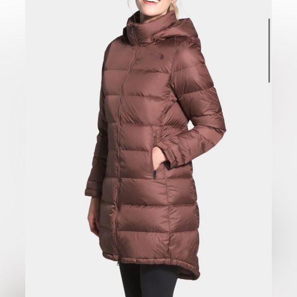 The North Face Metropolis III - Marron Purple 550 Down Parka Jacket Coat Puffer